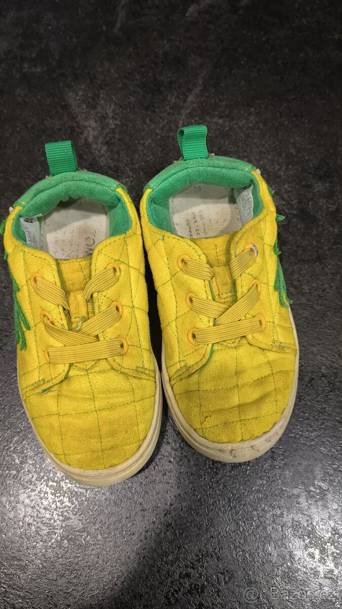 Boty po dětech - 11