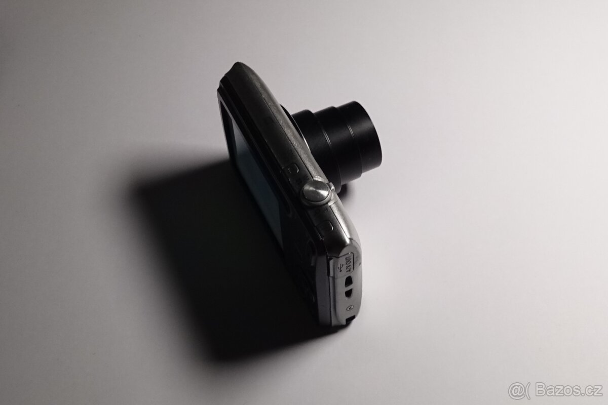 Nikon Coolpix S3700 - 11