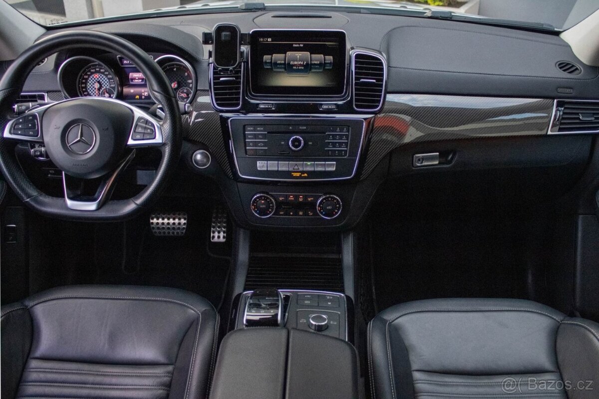 MERCEDES BENZ GLE Kupé 350D 4MATIC 190kW AMG - 11