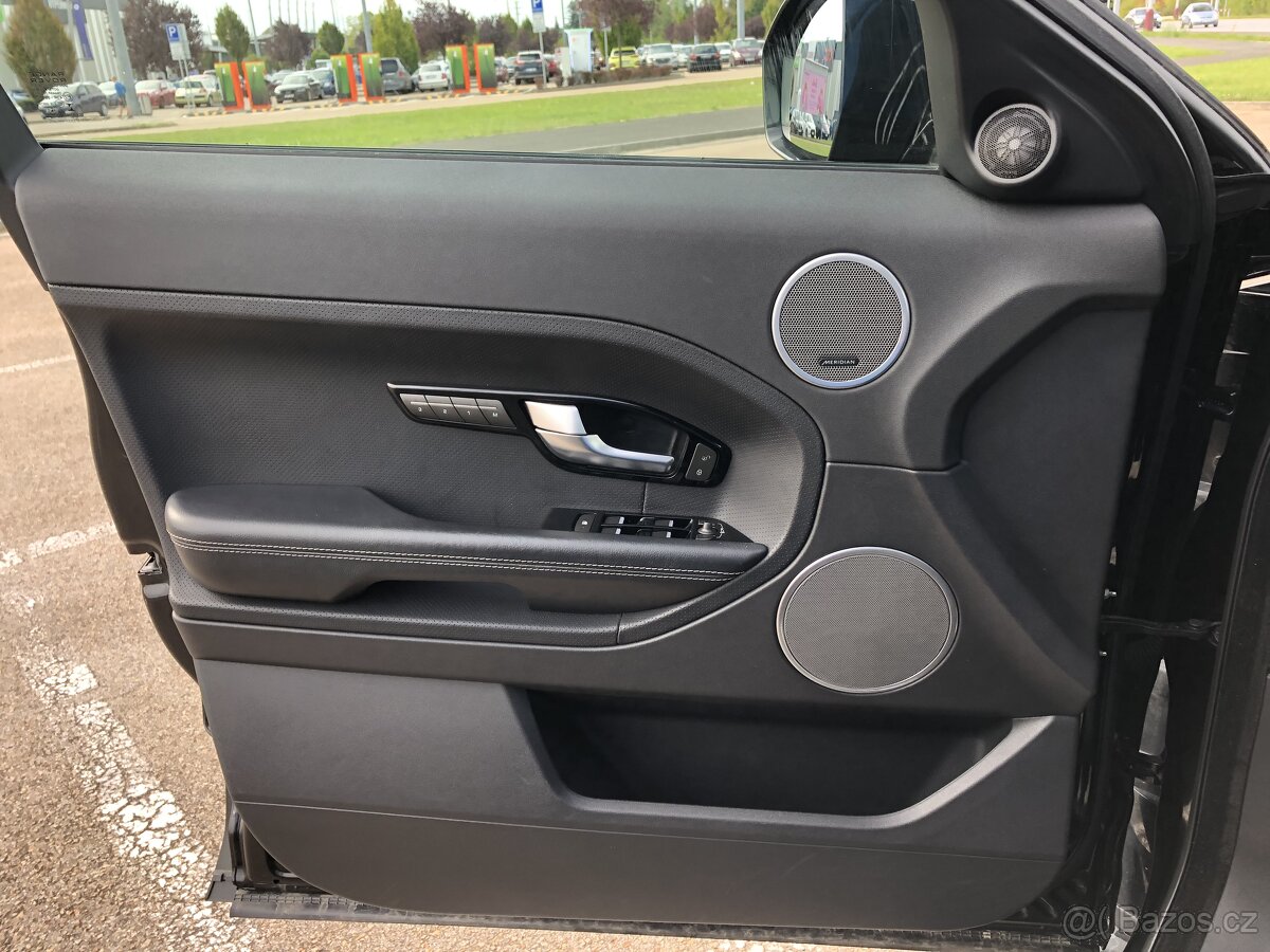 Range Rover Evoque (2014) 2,0 / pano / 240 koní - 11