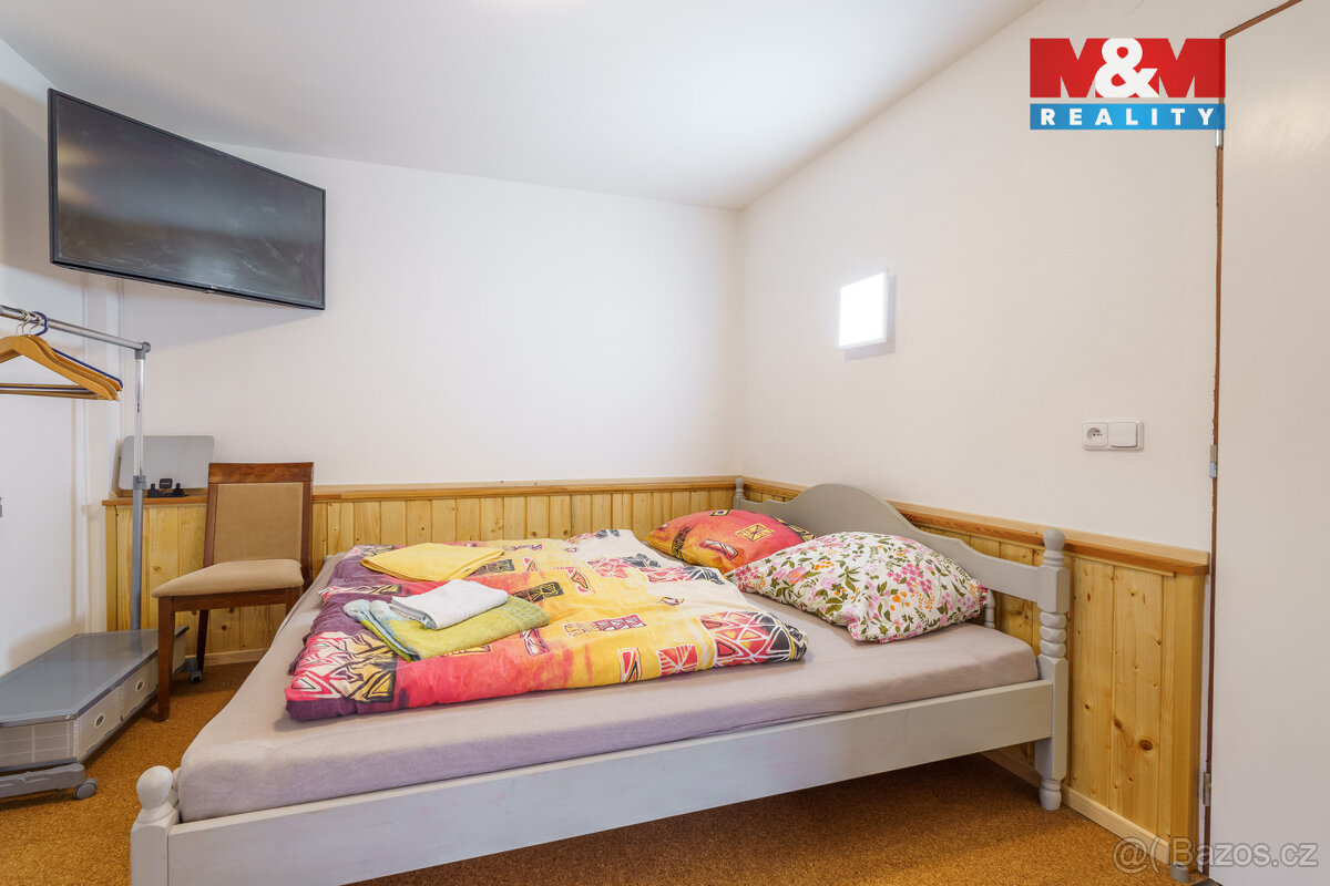 Prodej rodinného domu, 228 m², Františkovy Lázně - 11