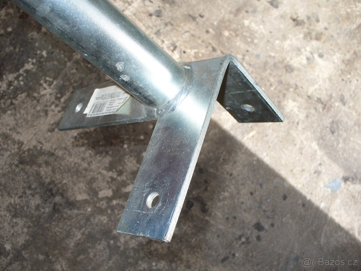 držák pro satelity a antény - 11