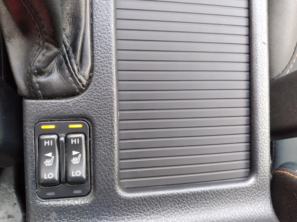 SUBARU XV 2.0 D AWD MANUÁL - 11