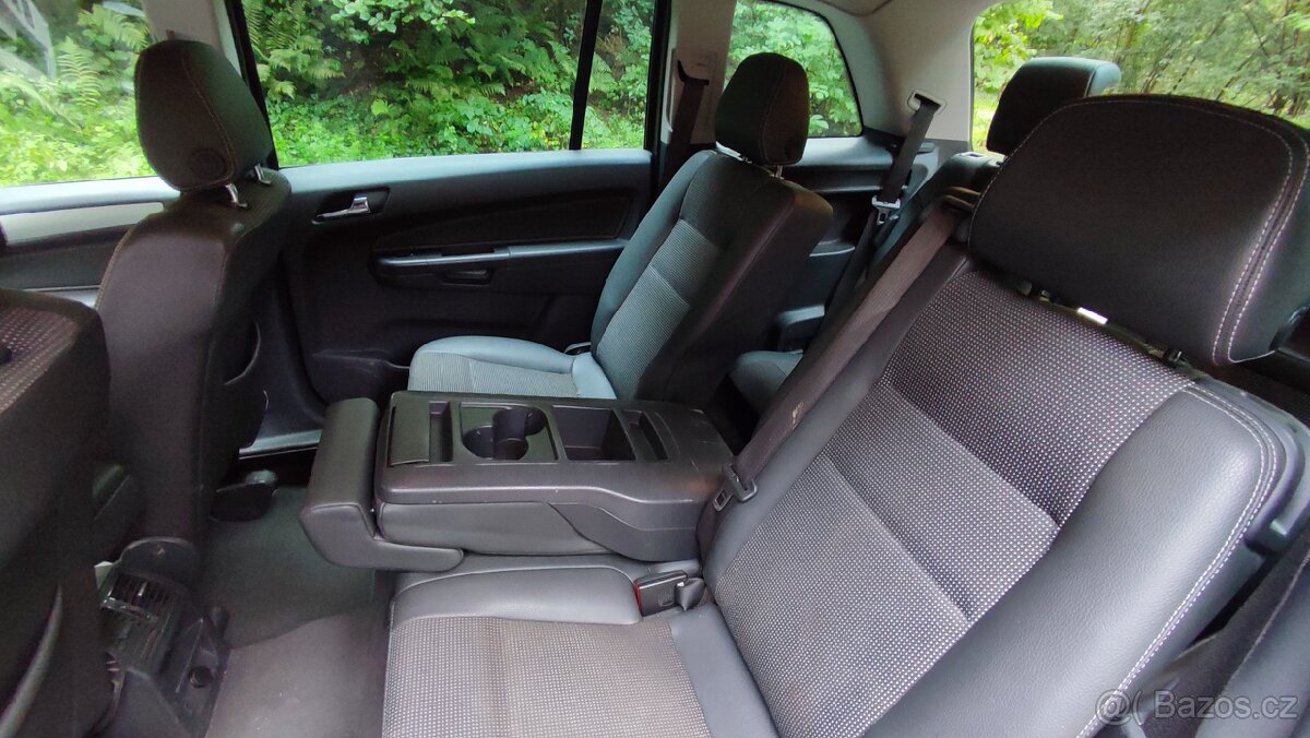 Opel Zafira 1,9CDT ,110kW, automat, 7 míst - 11