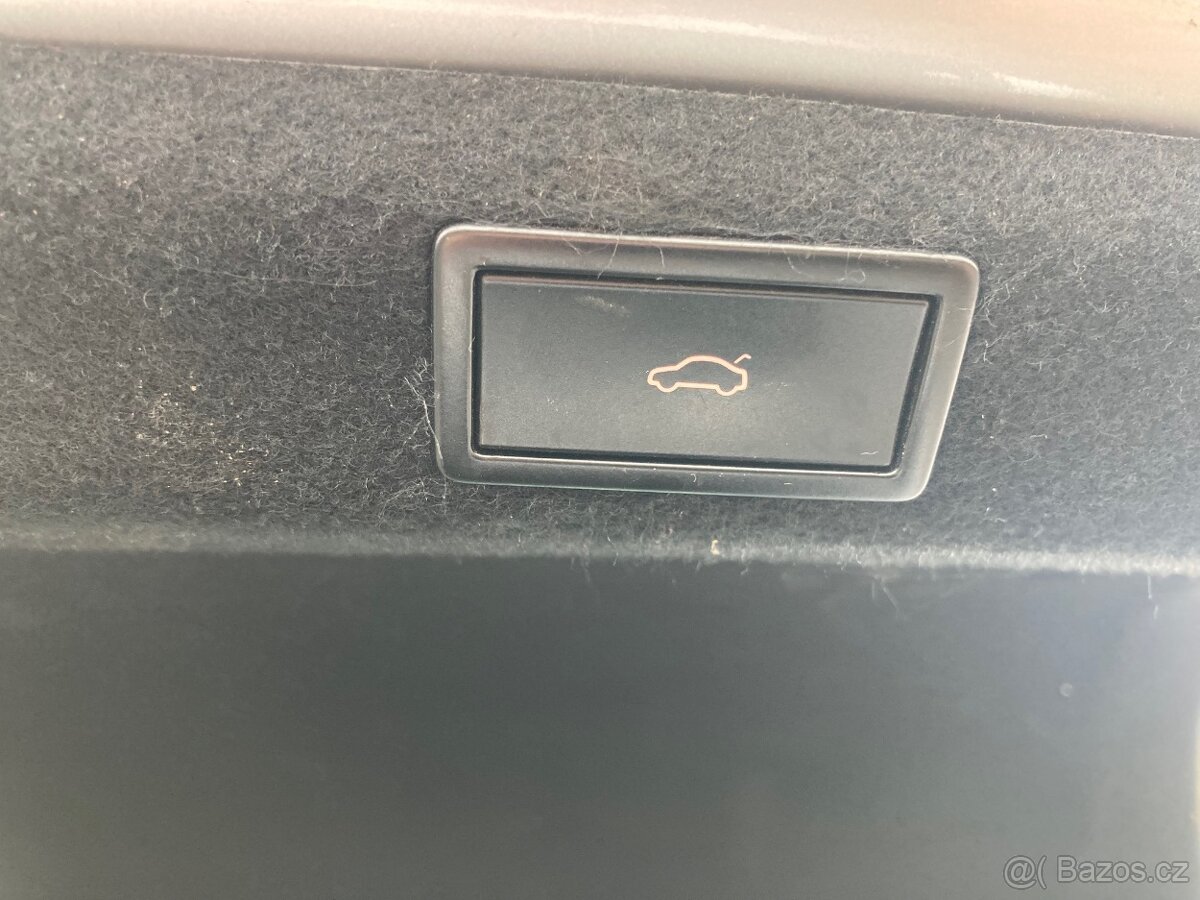 Škoda Superb 2,0tdi Laurin a Klement 140KW DSG,1.majitel - 11