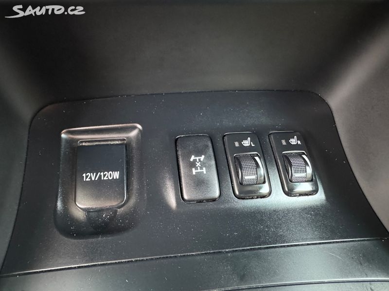 Toyota Land Cruiser, 3.0,PRAVIDELNÝ SERVIS - 11