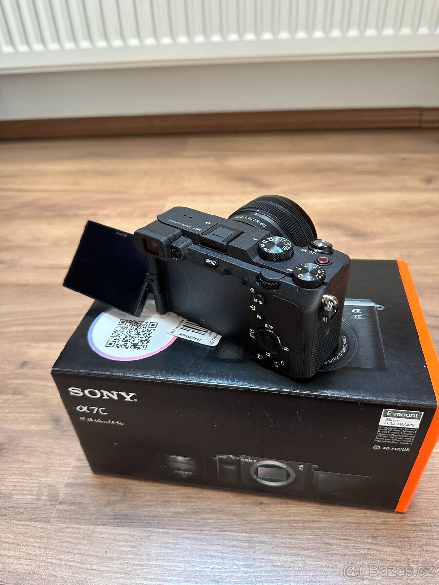 Sony Alpha A7C + 2 objektivy + příslušenství TOP STAV - 11