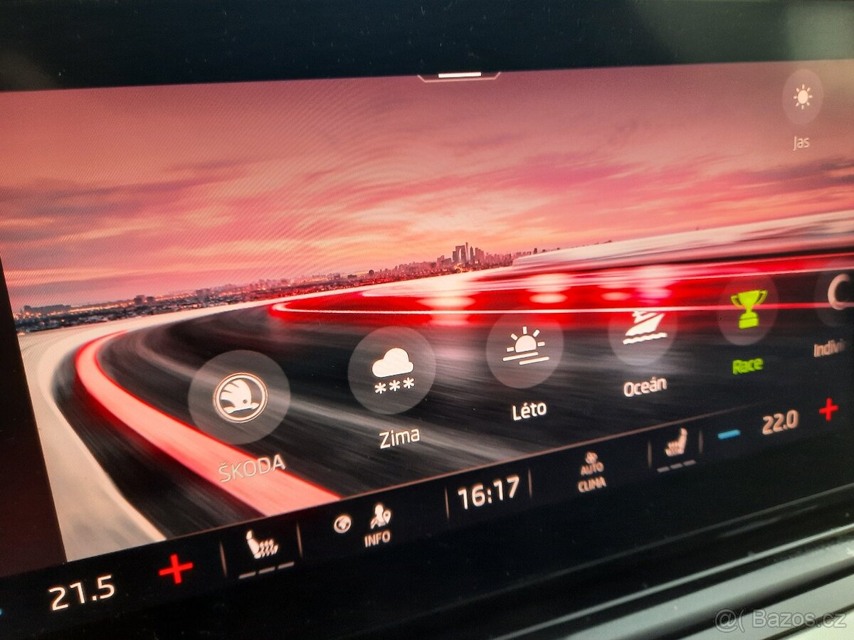 Škoda OCTAVIA IV 1,5 STYLE PLUS, 1. maj, 2024, Nové v ČR - 11