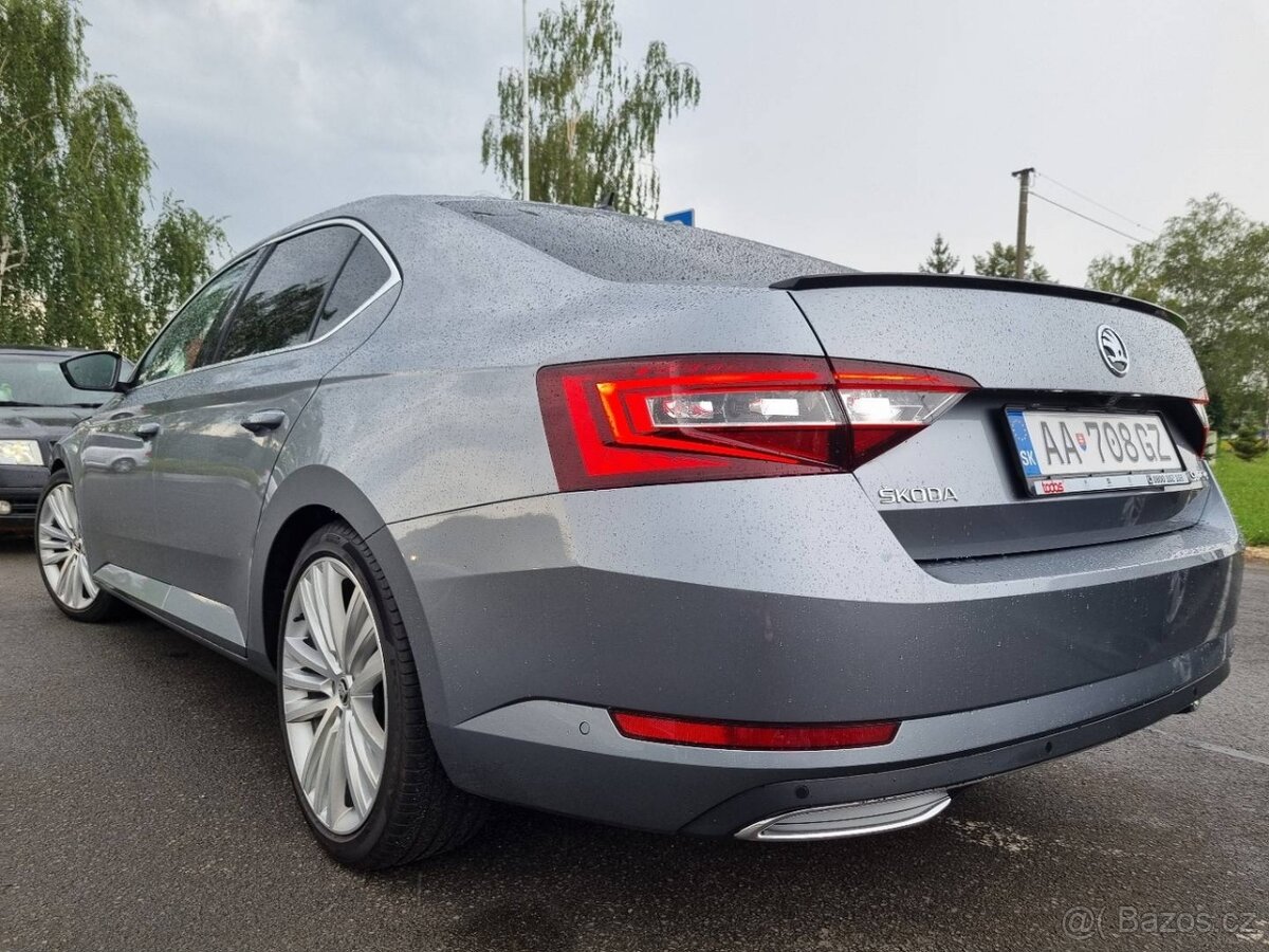 SKODA SUPERB 3 spoiler kridlo lipko na kufor - 11