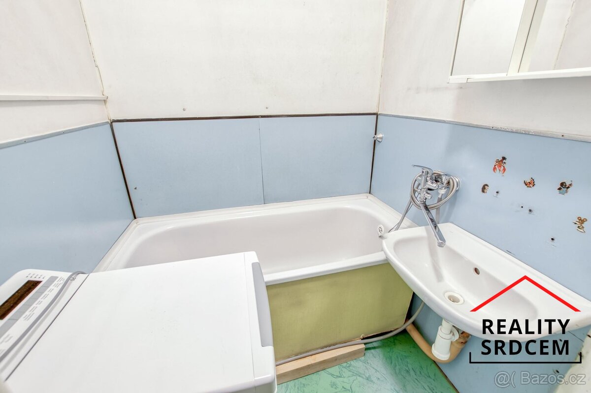 Prodej družstevního bytu 2+1 s lodžií, 51 m2, ul. Majakovské - 11