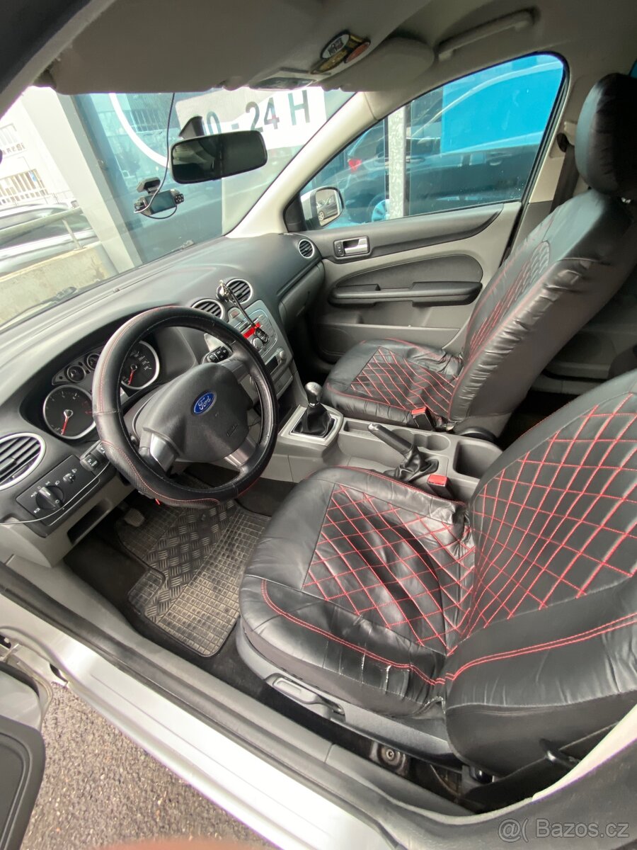 Ford focus 2 1,6 benzín - 11