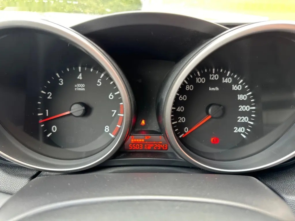 Mazda 3, 1.6i 77KW 55 tis.km - 11
