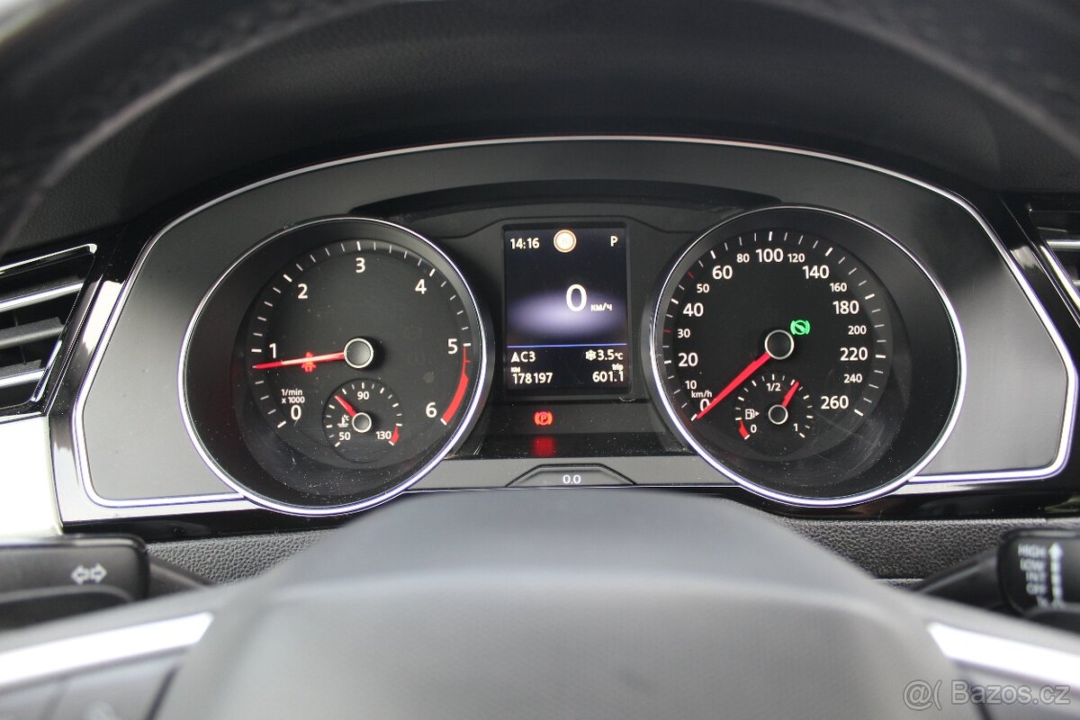 Volkswagen Passat B8 Variant 2.0 TDI 90kW Business - 11