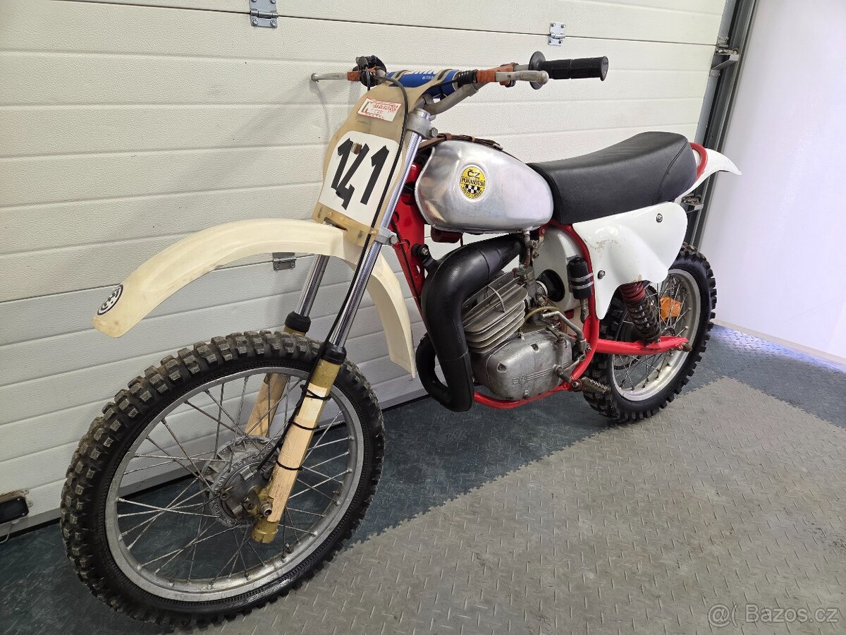 ČZ 250/980 PUKI - 11