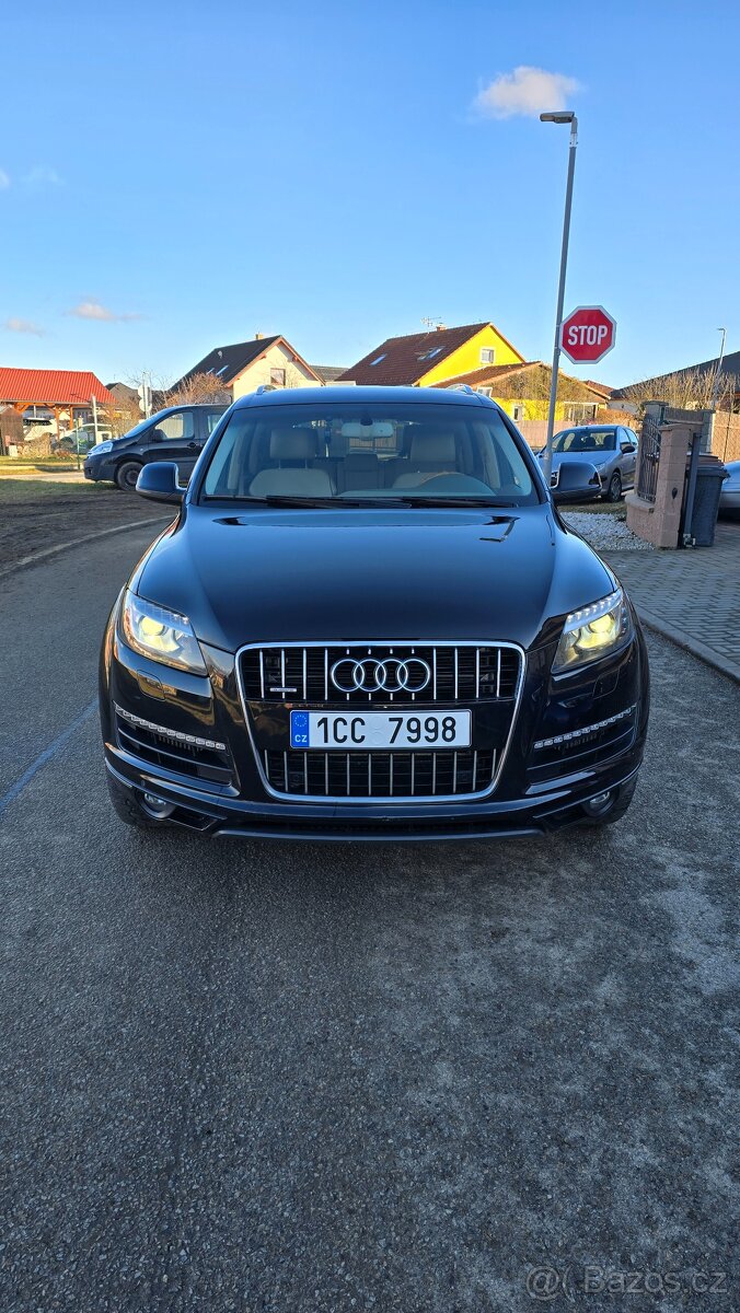 Prodám Audi Q7 4.2TDi V8 250kw facelift - 11