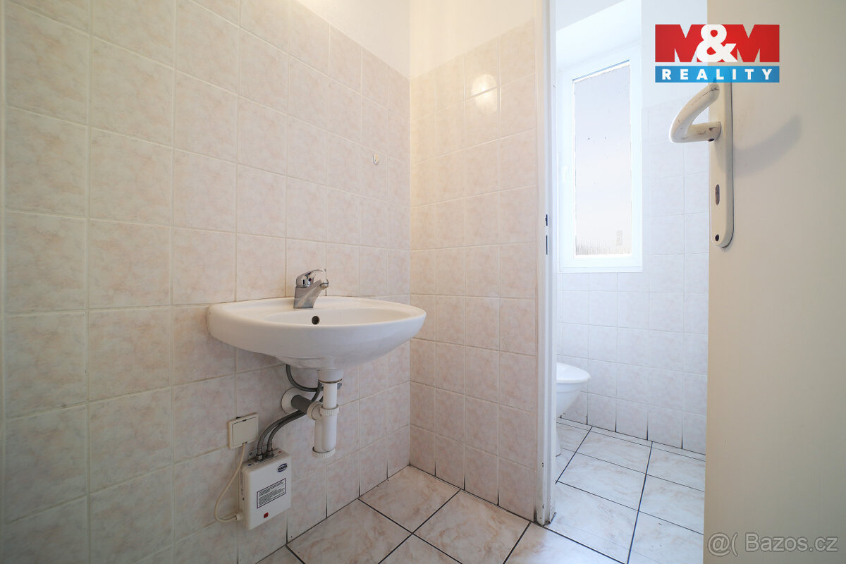 Pronájem kanceláře, 80 m², Klatovy, ul. Koldinova - 11