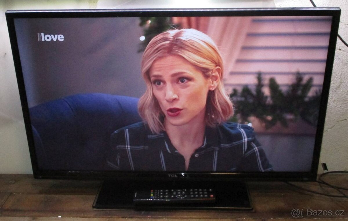 LED televize 81 cm TCL, 32 palců, nemá DVBT2 - 11