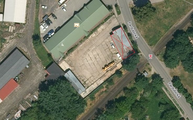 Pronájem nebytových, skladovacích prostor - 11