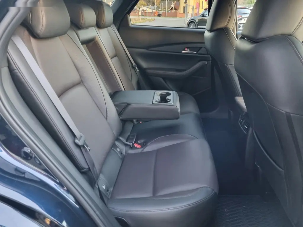 Mazda CX-30, 2.0 SkyactivX 137kW odpočetDPH - 11