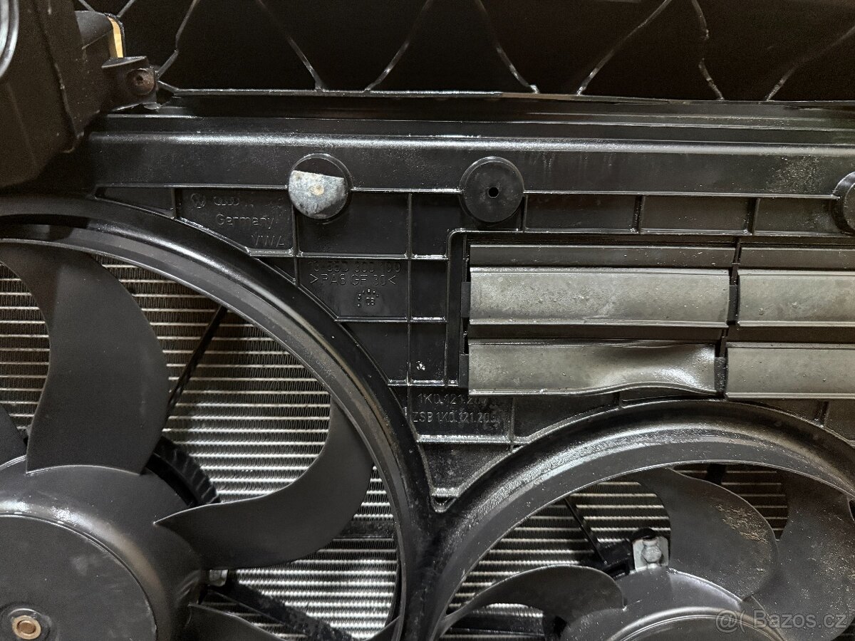 CHLADIČOVÁ STĚNA VW SCIROCCO 1K8 2.0 TDI 103KW - 11