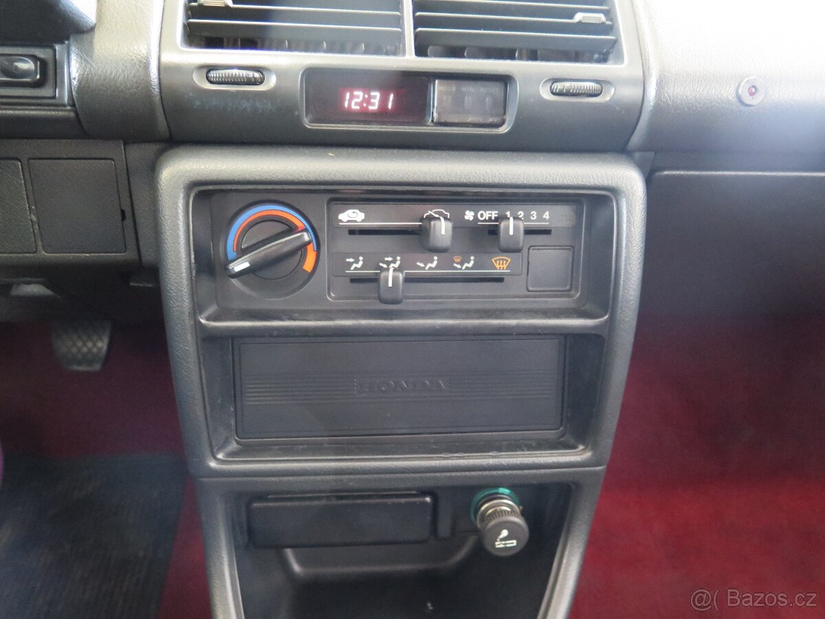 Honda Civic 1.6 16V 80kW - 11