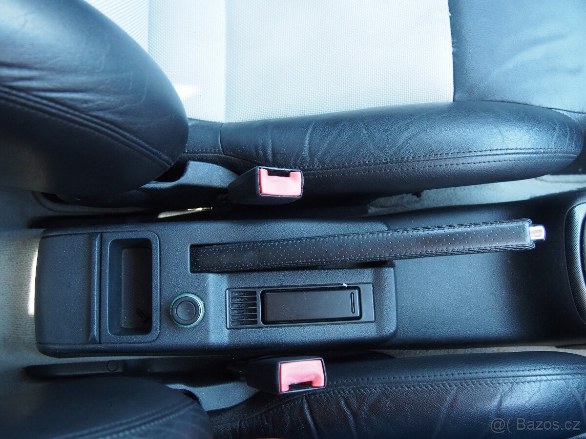 Škoda Octavia RS vRS Motorsport 100 limitovaná edice, č.75 - 11