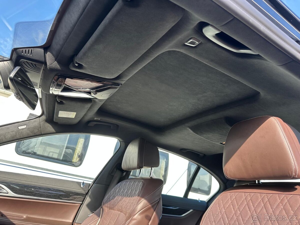 BMW 730d 286PS Ťažné Webasto VyhrievVolant VentilovaneSed - 11