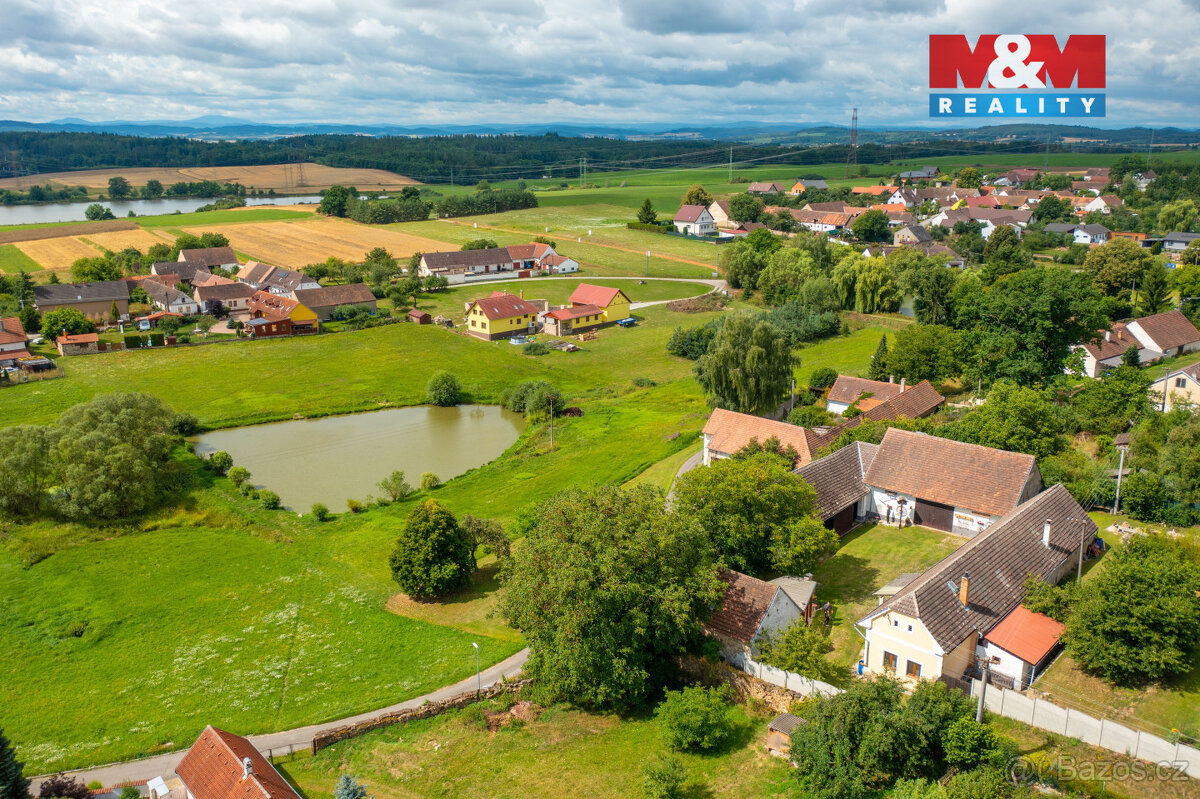 Prodej zemědělské usedlosti, 444 m², Dobev - 11