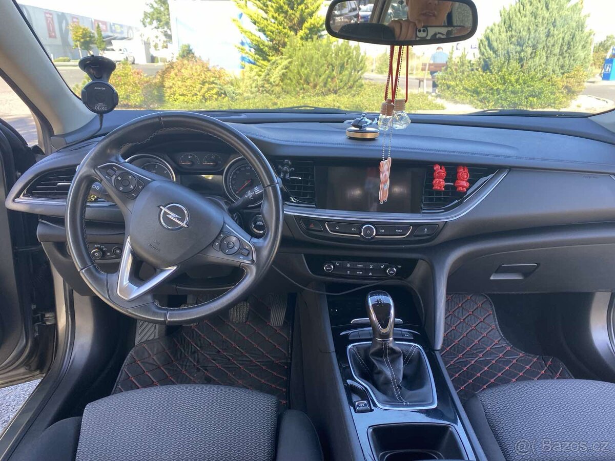 Opel insignia B 2017 1.6d - 11