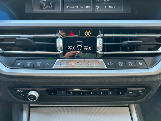 BMW 320d xDrive touring 2020 - 11