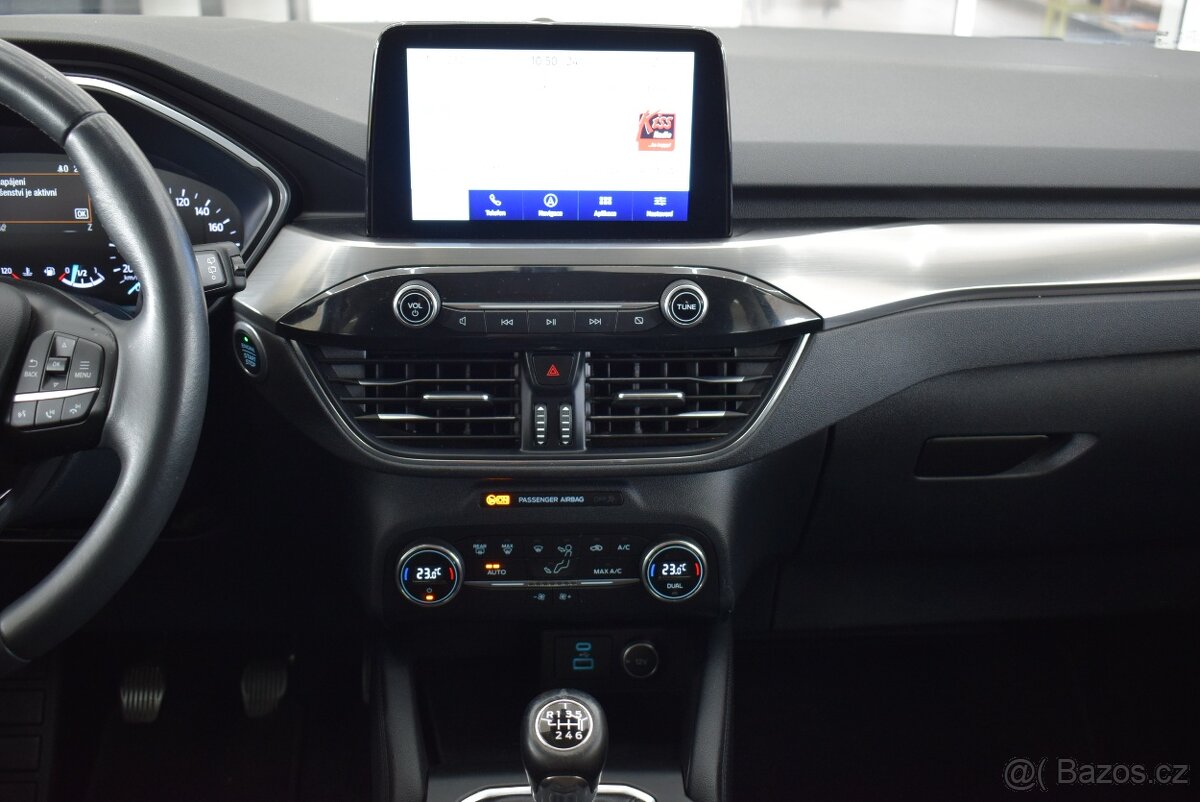 Ford Kuga 1,5 i 110 kW,Navi,najeto pouze71tkm,DPH, - 11