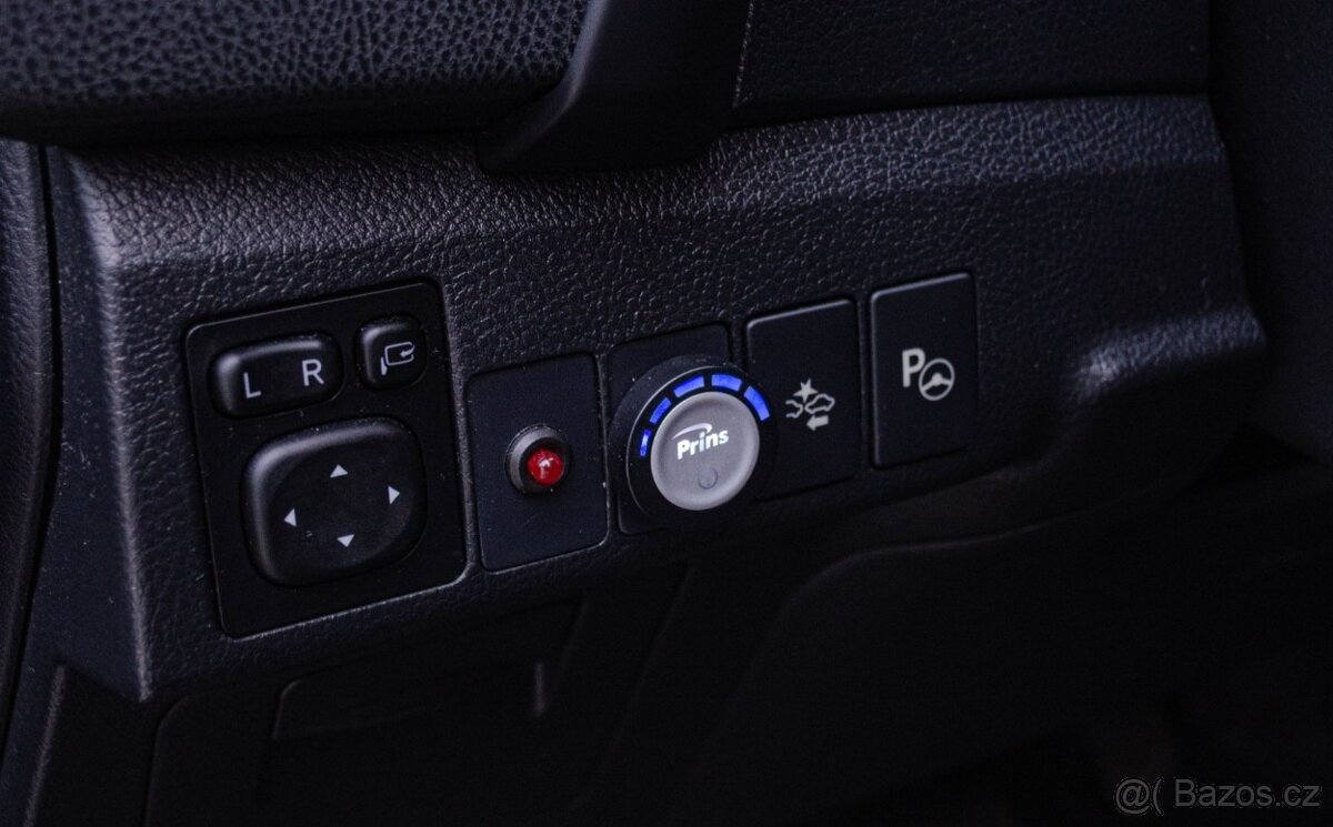 Toyota Auris 1.6i Automat LPG - 11