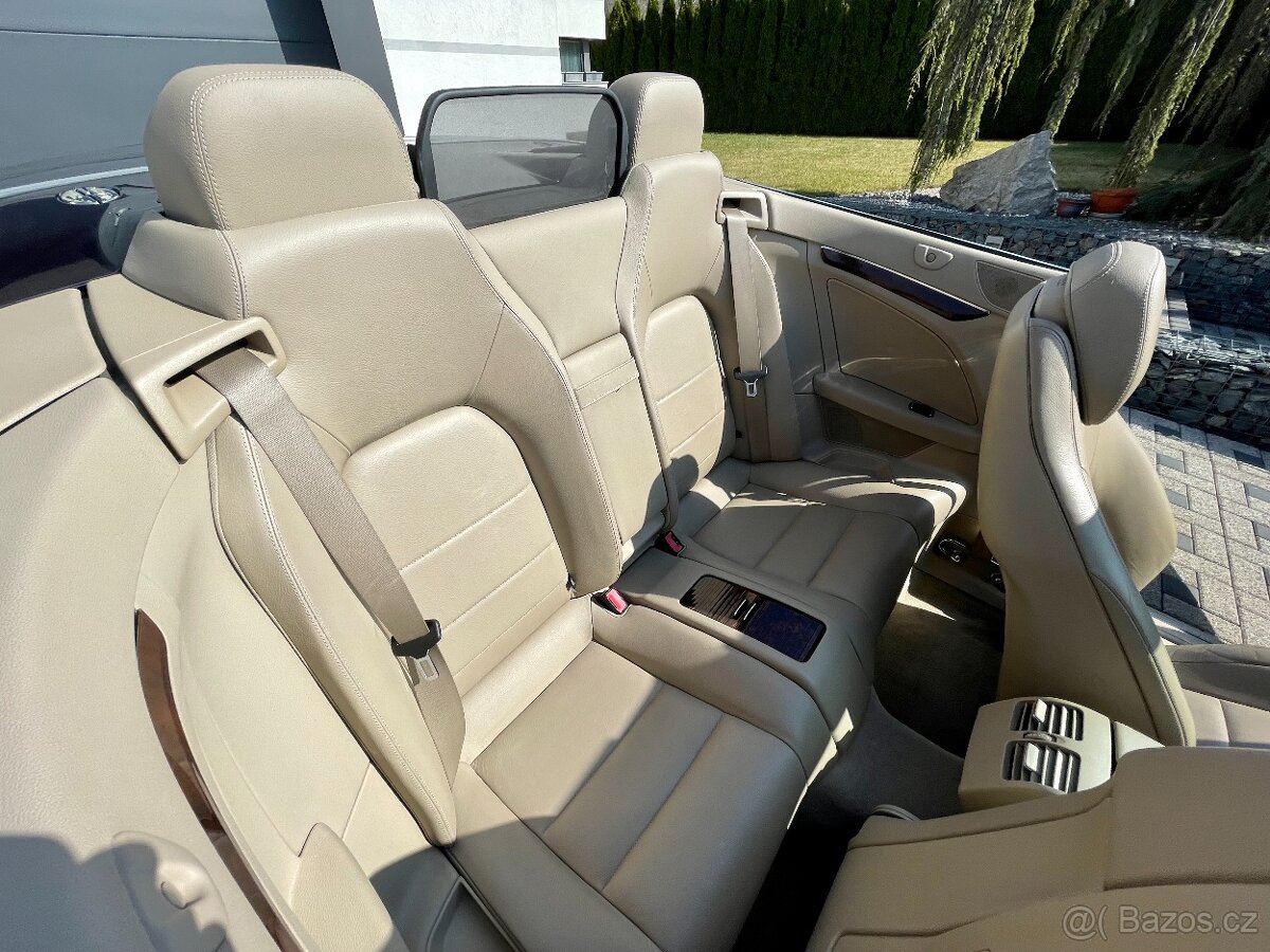Mercedes-Benz Třídy E250CDI kabrio PODZIMNÍ CENA - 11