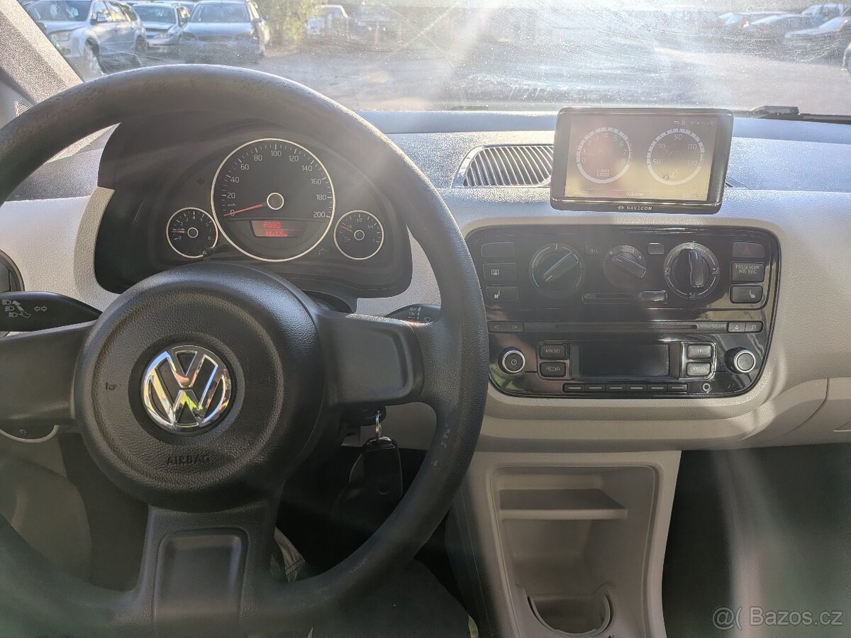 Volkswagen Up 1.0i - 11