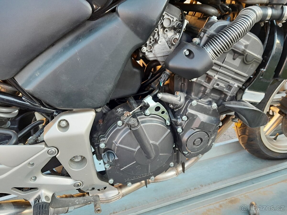 Honda CBF 600 N 2005, rozprodám po dílech - 11