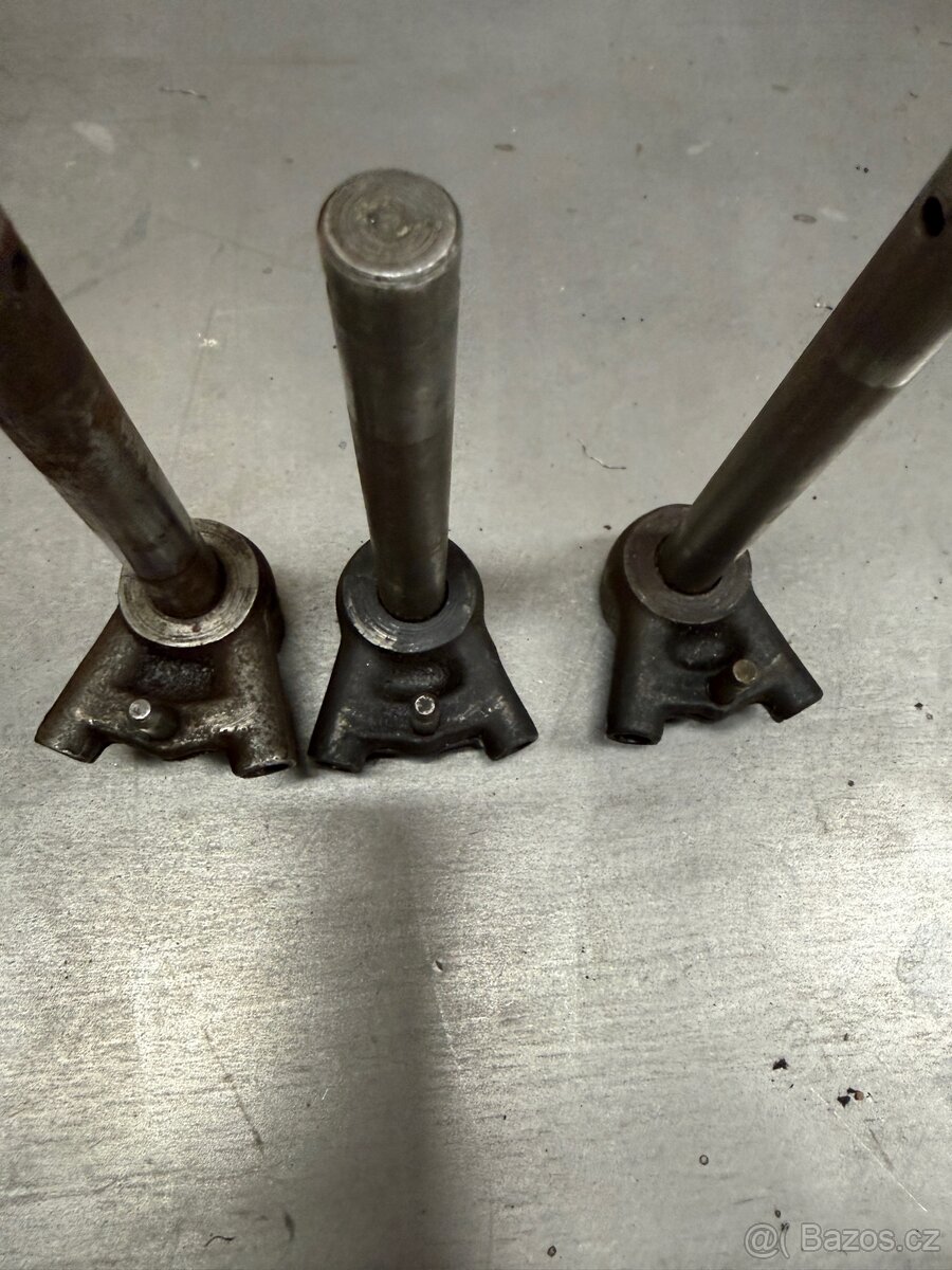 Jawa/Čz - díly převodovek 16x - 11
