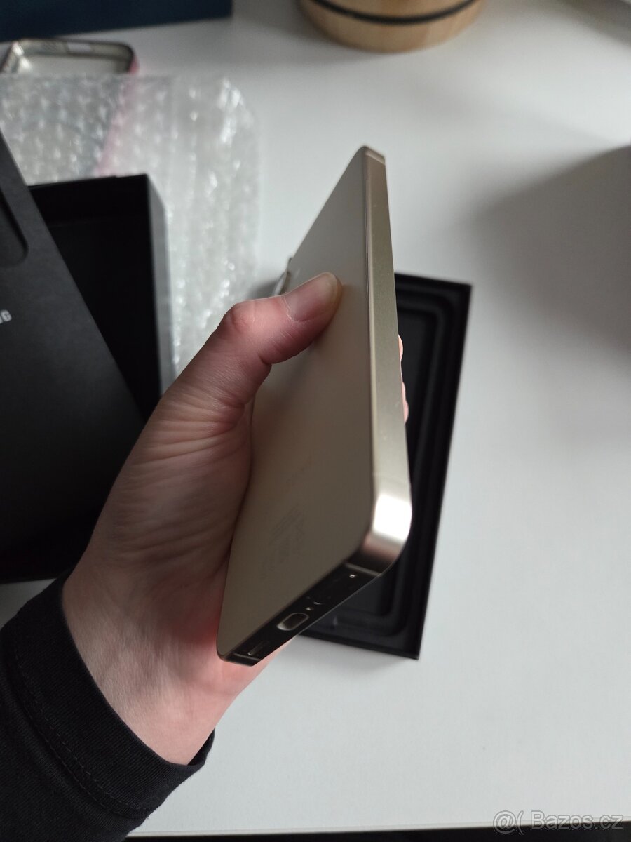 Samsung Galaxy S24, 8/256GB, Amber Yellow, stav jako nový - 11