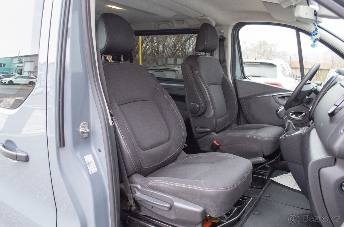 Renault Trafic Kombi Van Energy dCi 145 L2 - 11