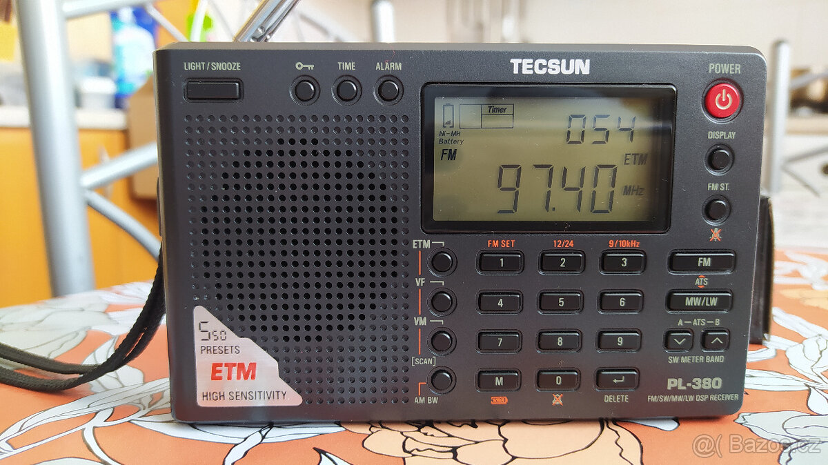 Tecsun PL380 kvalitní světový přijímač - 11