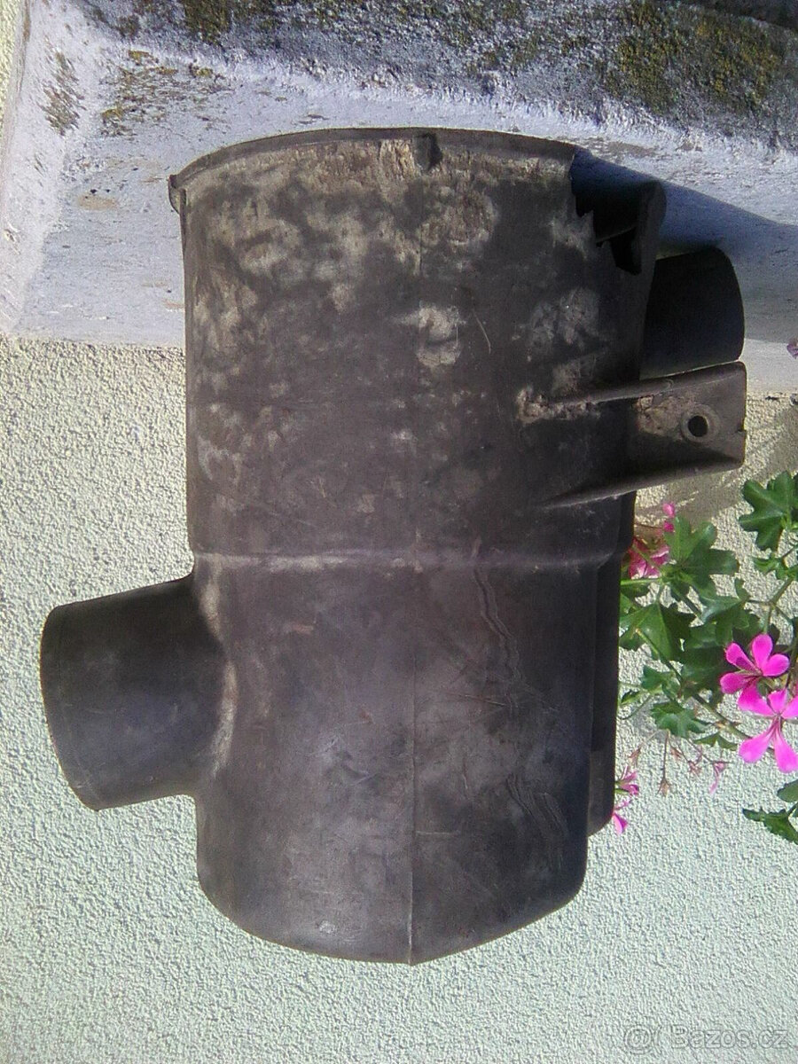 Jawa 250/350 Panelka - kryty řetězu,motoru,výfuky s koleny.. - 11