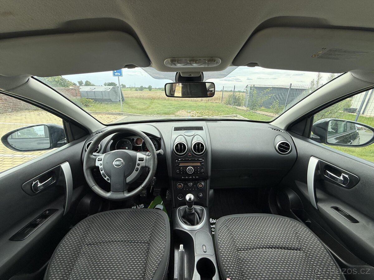 Nissan Qashqai 2.0 104kW rv.08 Najeto 239TKM - 11