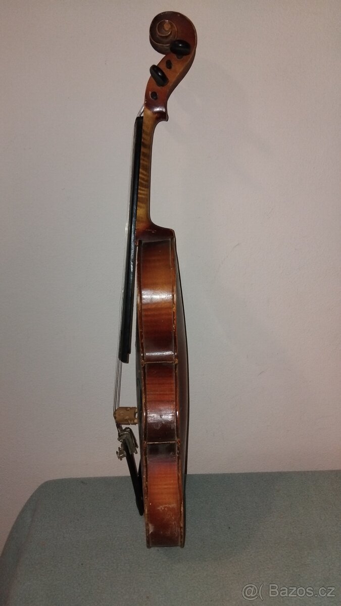 Starožitné housle celé 4/4 Tři kusy. - 11
