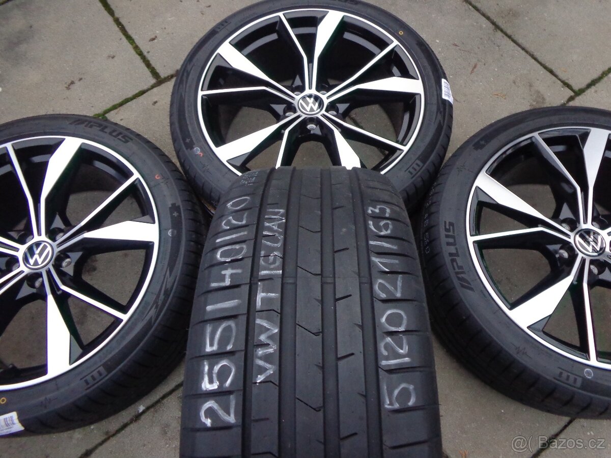 VW Tiguan letna sada kol R20 - 11