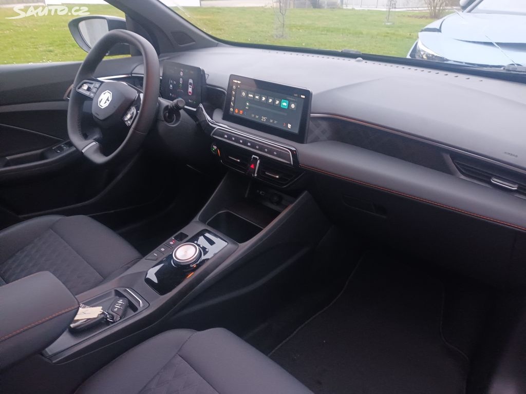 MG MG3, 1.5 HYBRID+ EXCLUS 2025 143kw - 11