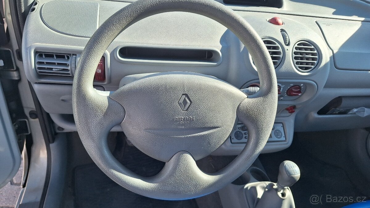 Renault Twingo 1.2i. r. 2004. 138.900 km-servis. - 11