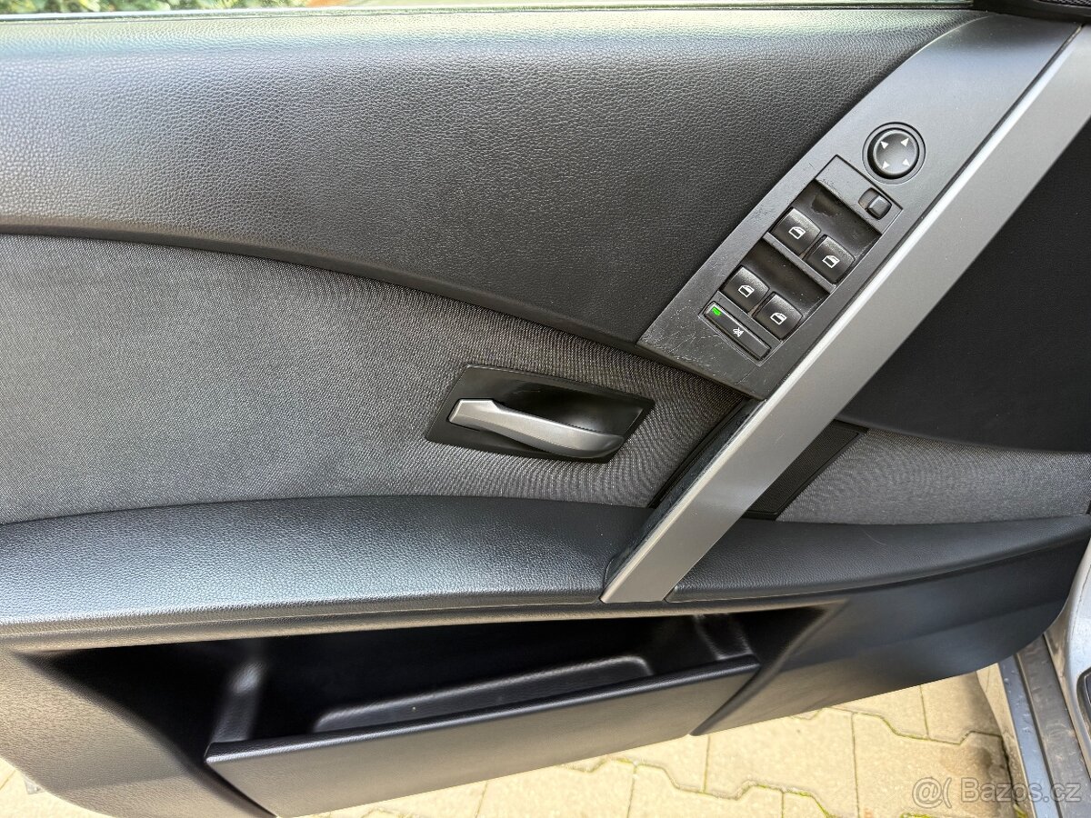 BMW 523 E60 2005 manual 130kw - 11