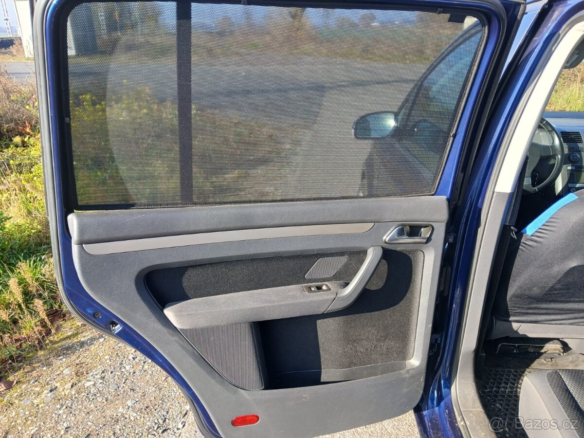 VW Touran 1.4TSI 103kw r.v.07 najeto 207tis km STK 6/27 - 11