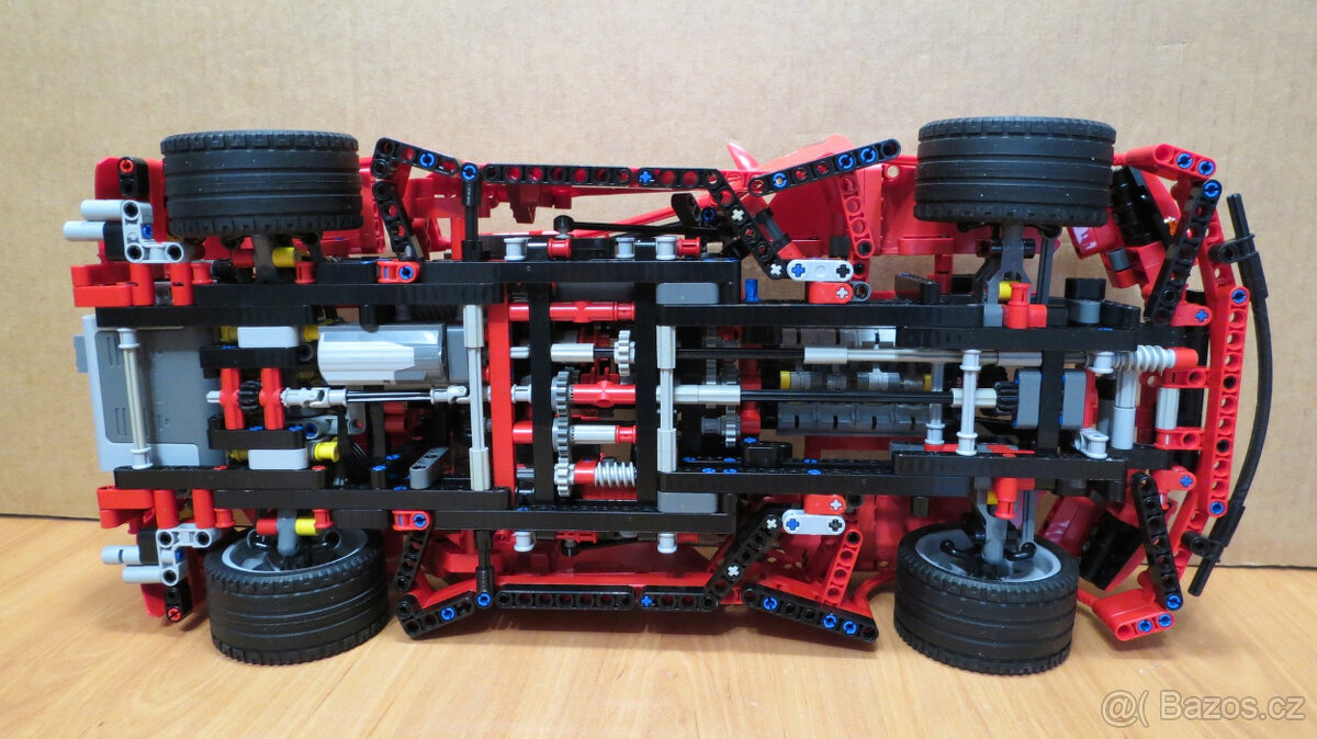LEGO 8070 Superauto Super Car - 11