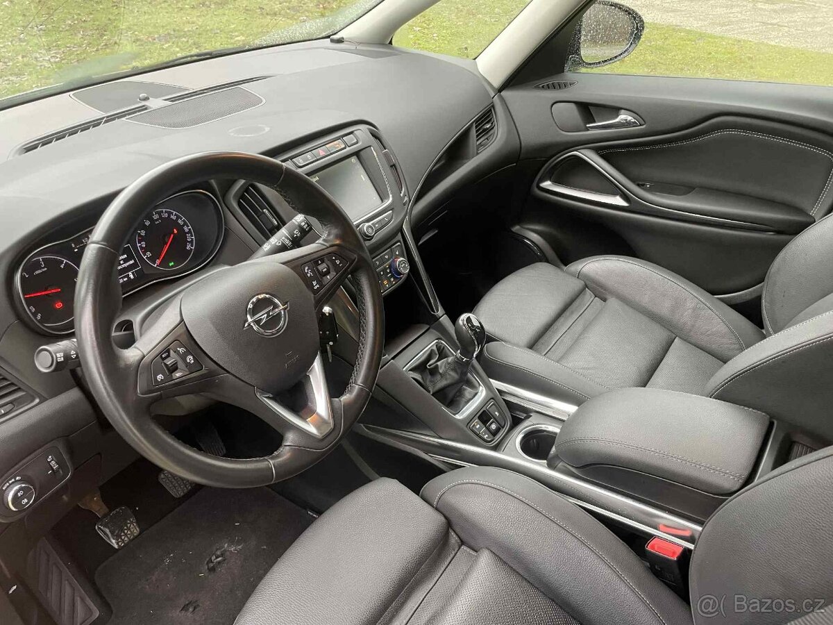 Opel Zafira 1.6 CDTi Edition - 11