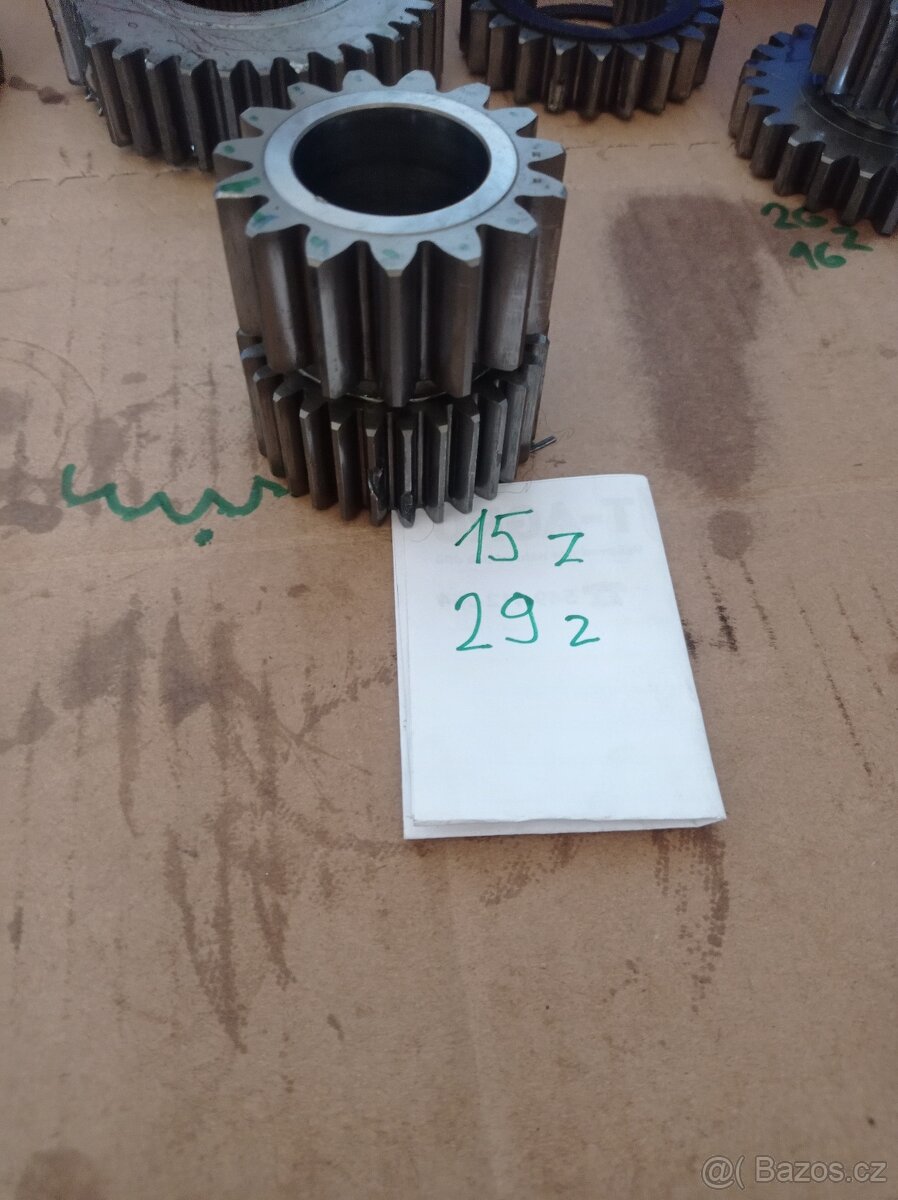 John Deere 7600-7810 - 11